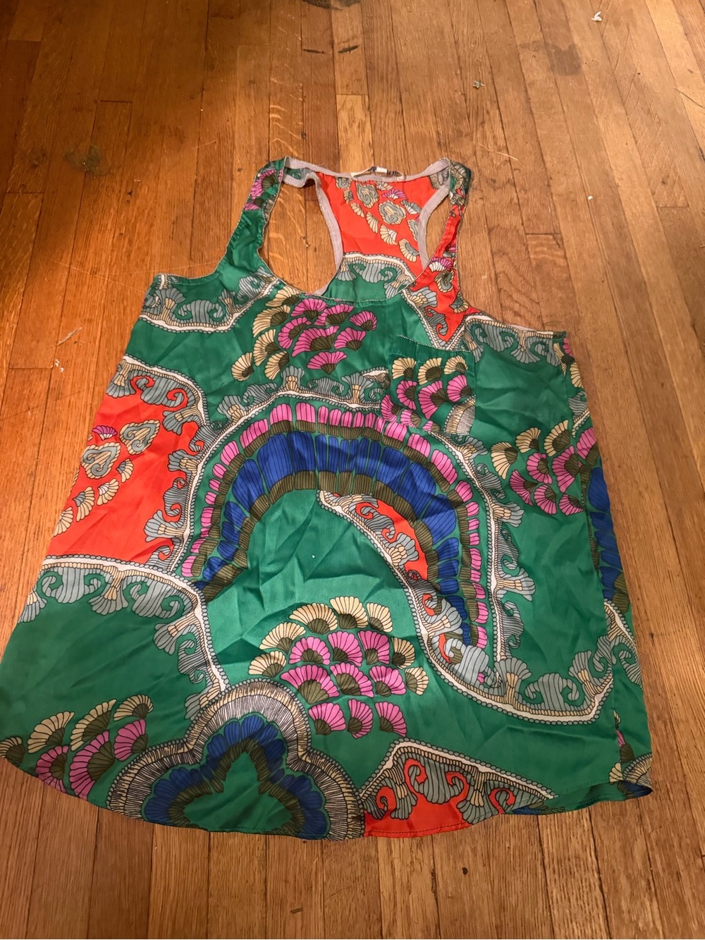 Vintage 100%Polyester Collective Concepts Multicolor Print Wold Graphic Tank Top